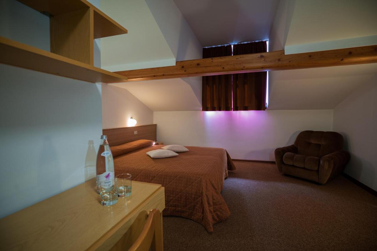 Hotel Rio Caderzone Buitenkant foto